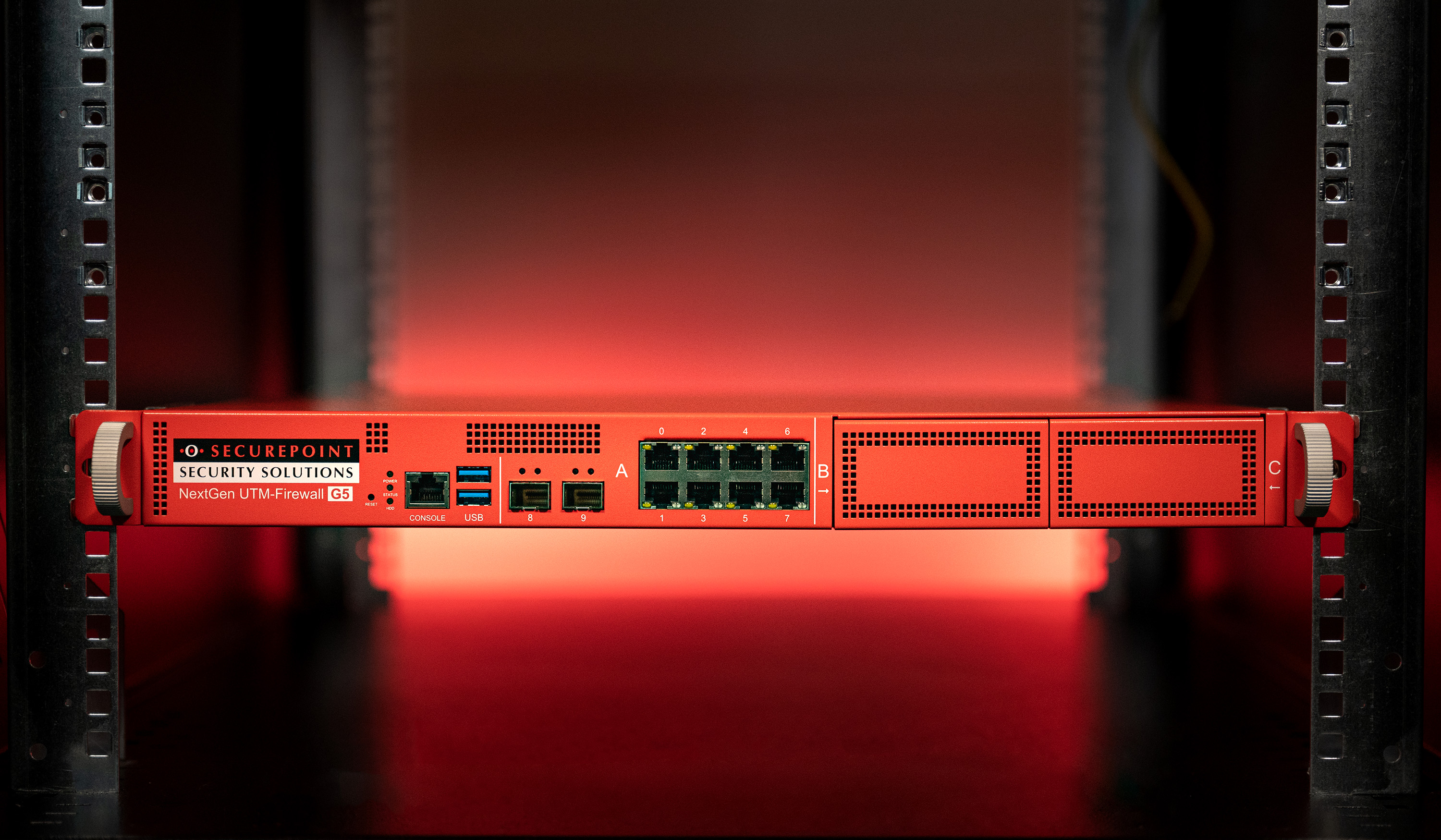 Securepoint RC 1000 im Serverschrank
